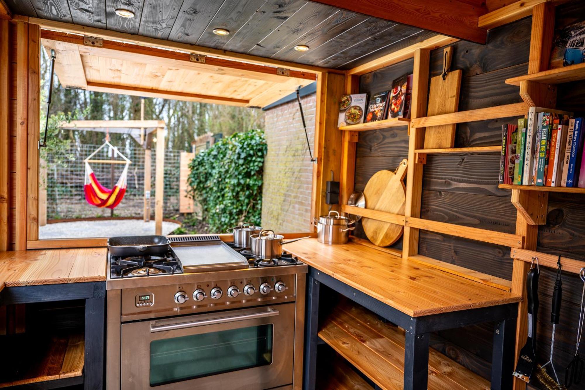 Kahakai Beach House - Unique Outdoor Kitchen - Next To Local Lake And 15 Min. The From Beach Нордвейкергаут Екстер'єр фото